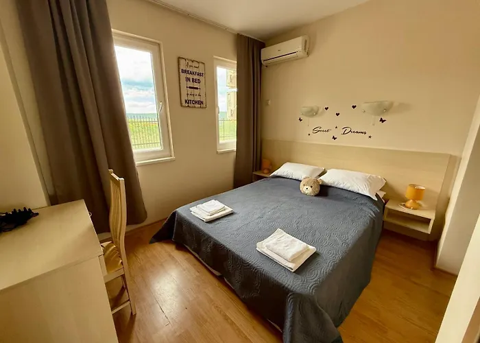 Jenny Apartment Rogachevo